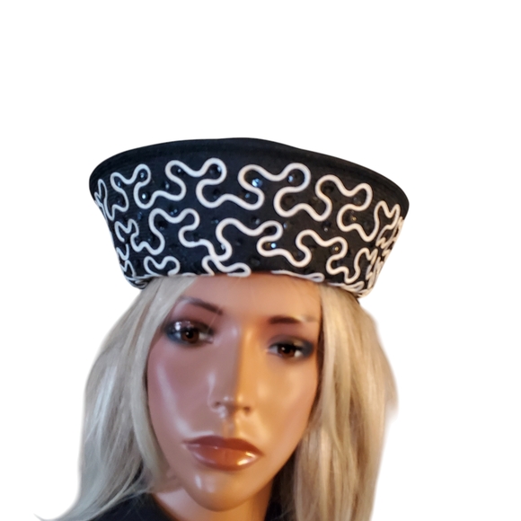 Whittall & Shon Elegant Black and White Women's Hat Church Hat Special Event - Picture 4 of 8